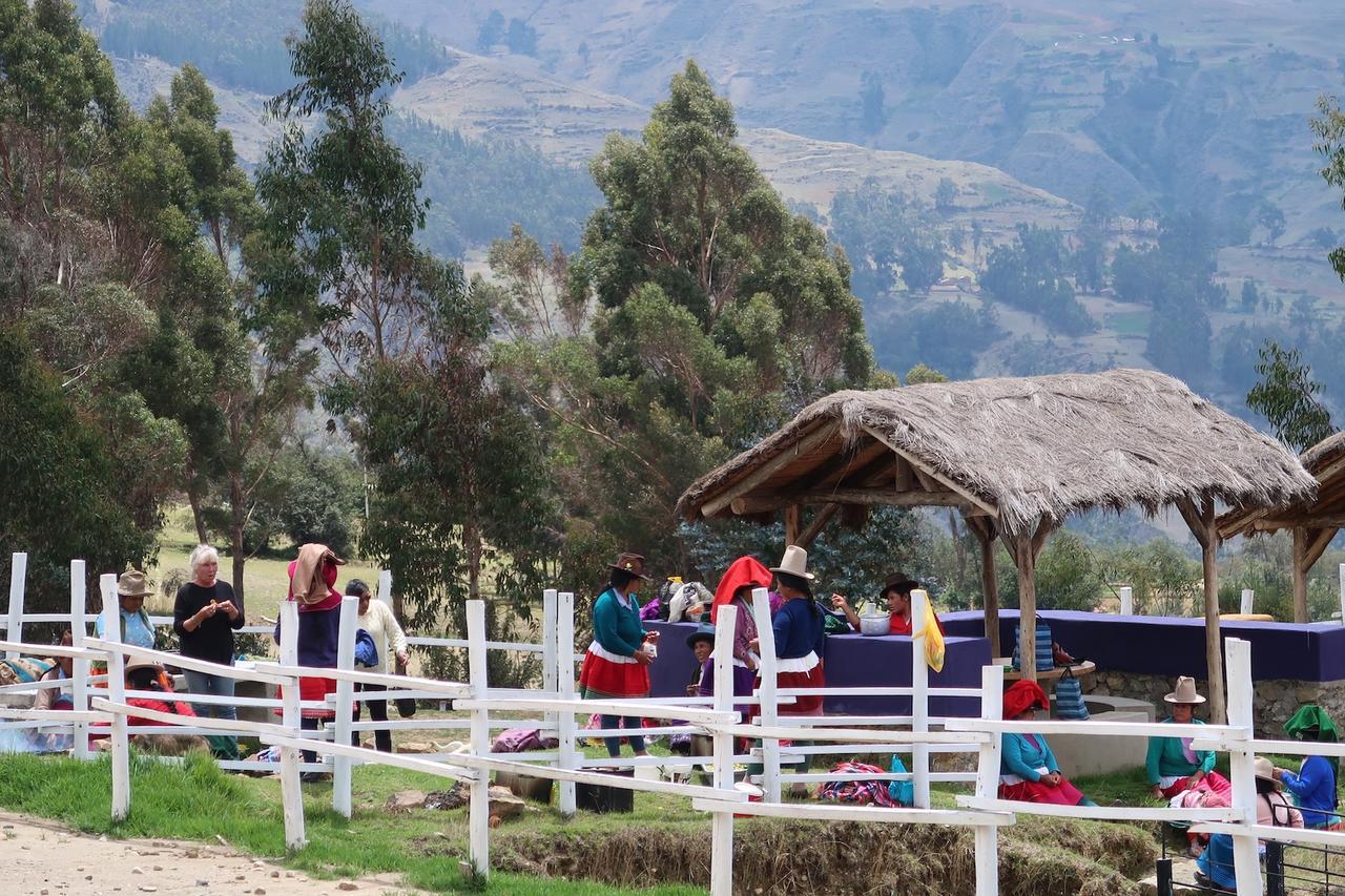 The Lazy Dog Inn A Mountain Lodge Huaraz  Eksteriør bilde